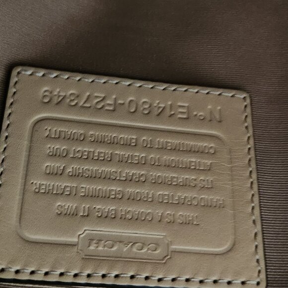 Euc Coach City Zip Top Leather Shoulder Bag Purse - Picture 14 of 14